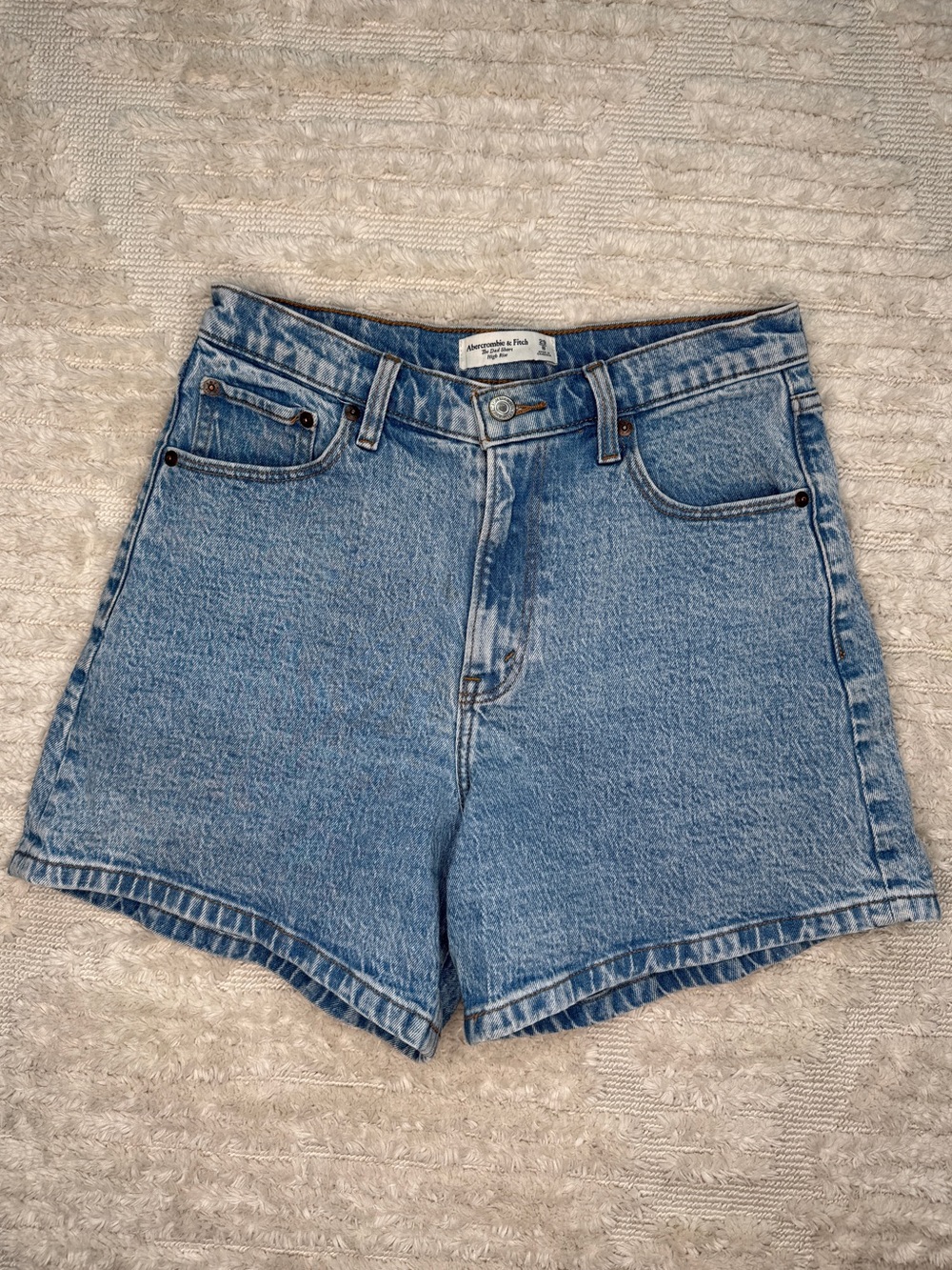 Abercrombie & Fitch High Rise Dad Short - Size 29
